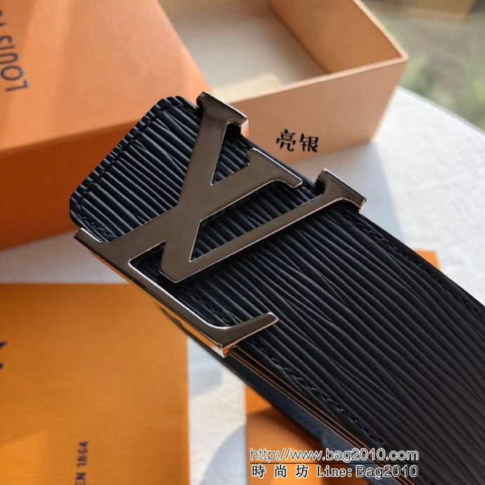 路易威登LV 原單品質LV Initiales 40mm 黑色水波紋腰帶 經典款男士皮帶 M9229  xfp1382